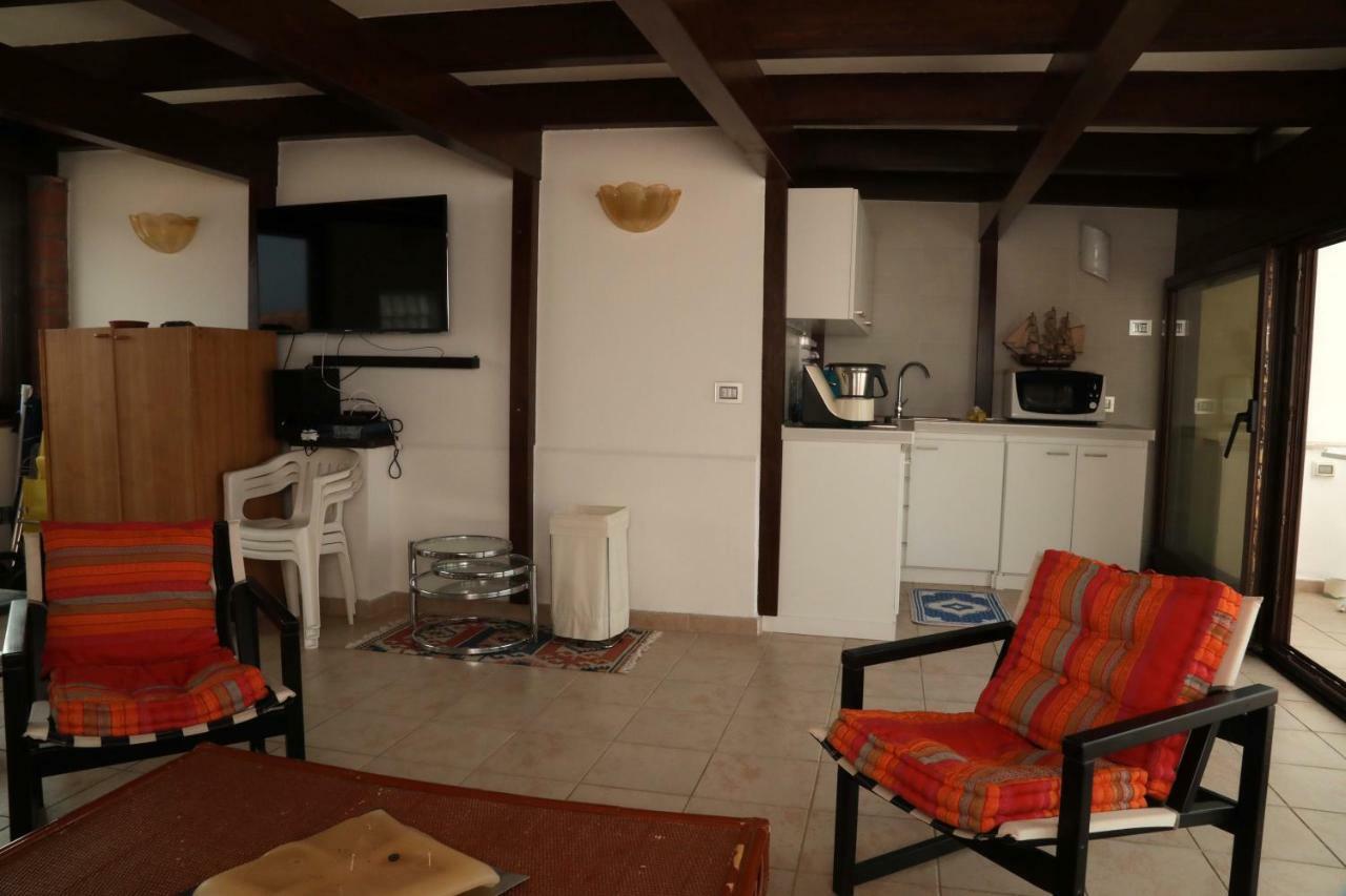 Luxury Apt Daire Calasetta Dış mekan fotoğraf