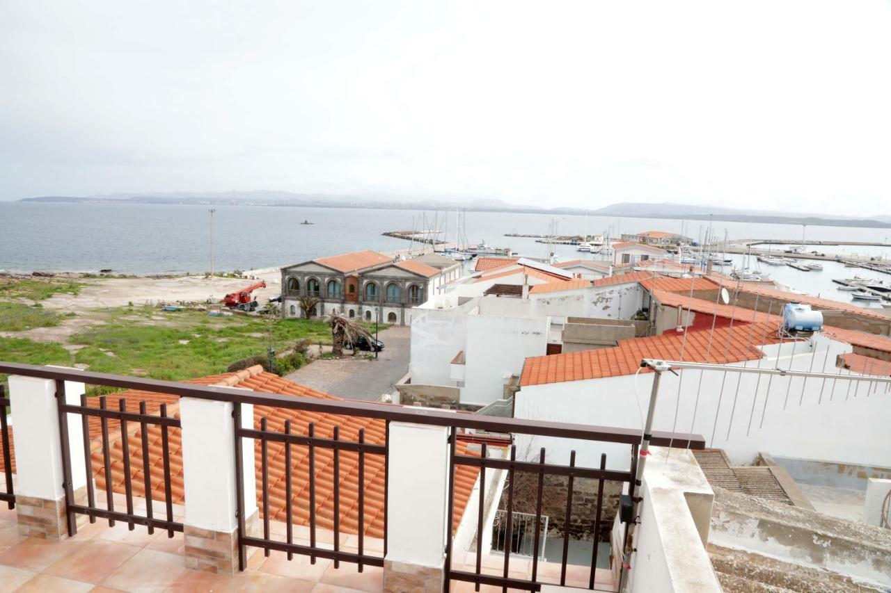 Luxury Apt Daire Calasetta Dış mekan fotoğraf