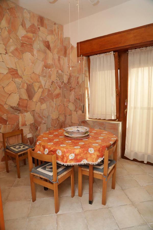 Luxury Apt Daire Calasetta Dış mekan fotoğraf
